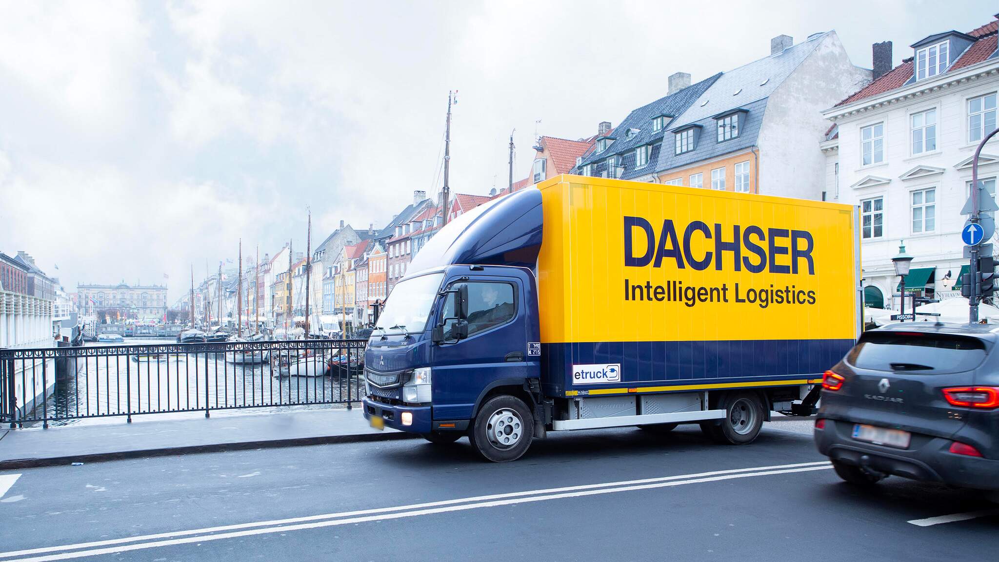 DACHSER Denmarks första elektriska lastbil på turné i Nyhavn i centrala Köpenhamn. Foto: Sine Nielsen.