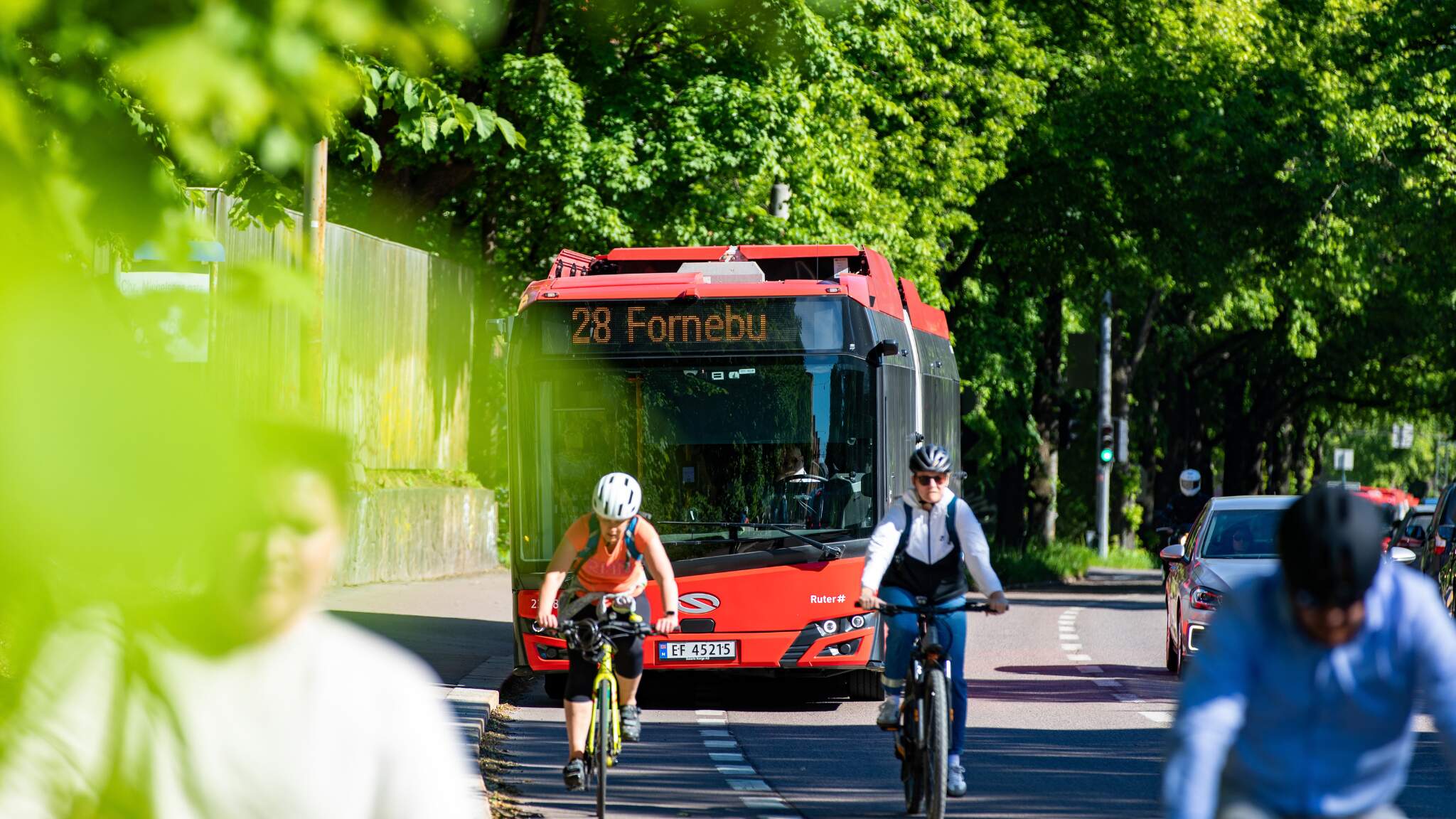 Intelligent kollektivtrafik kr&auml;ver intelligent logistik bakom kulisserna.