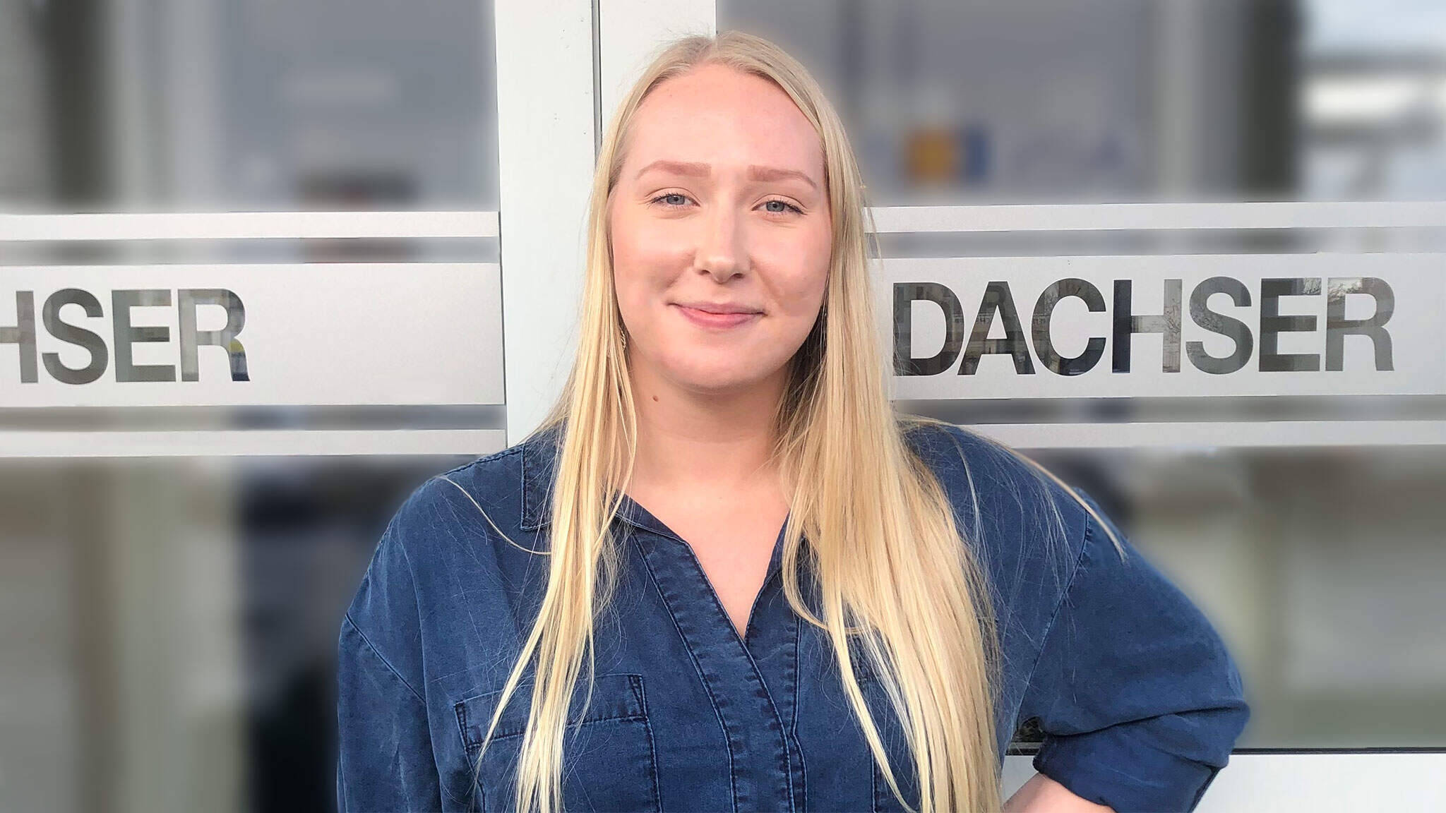 ”Mitt bästa råd är att vara öppen.” Olivia Jarl, Forwarding Assistant och expert på kundservice.